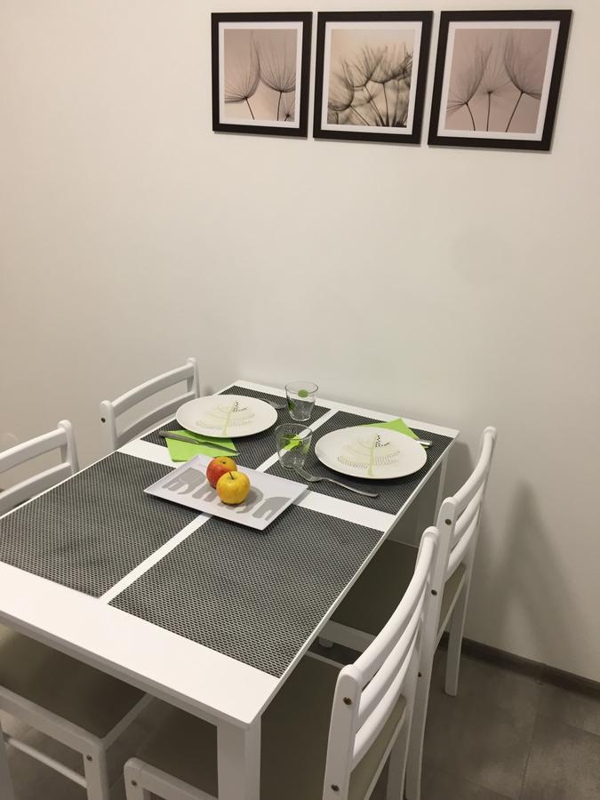 Appartamento Apartament Delux Light Kiev Esterno foto