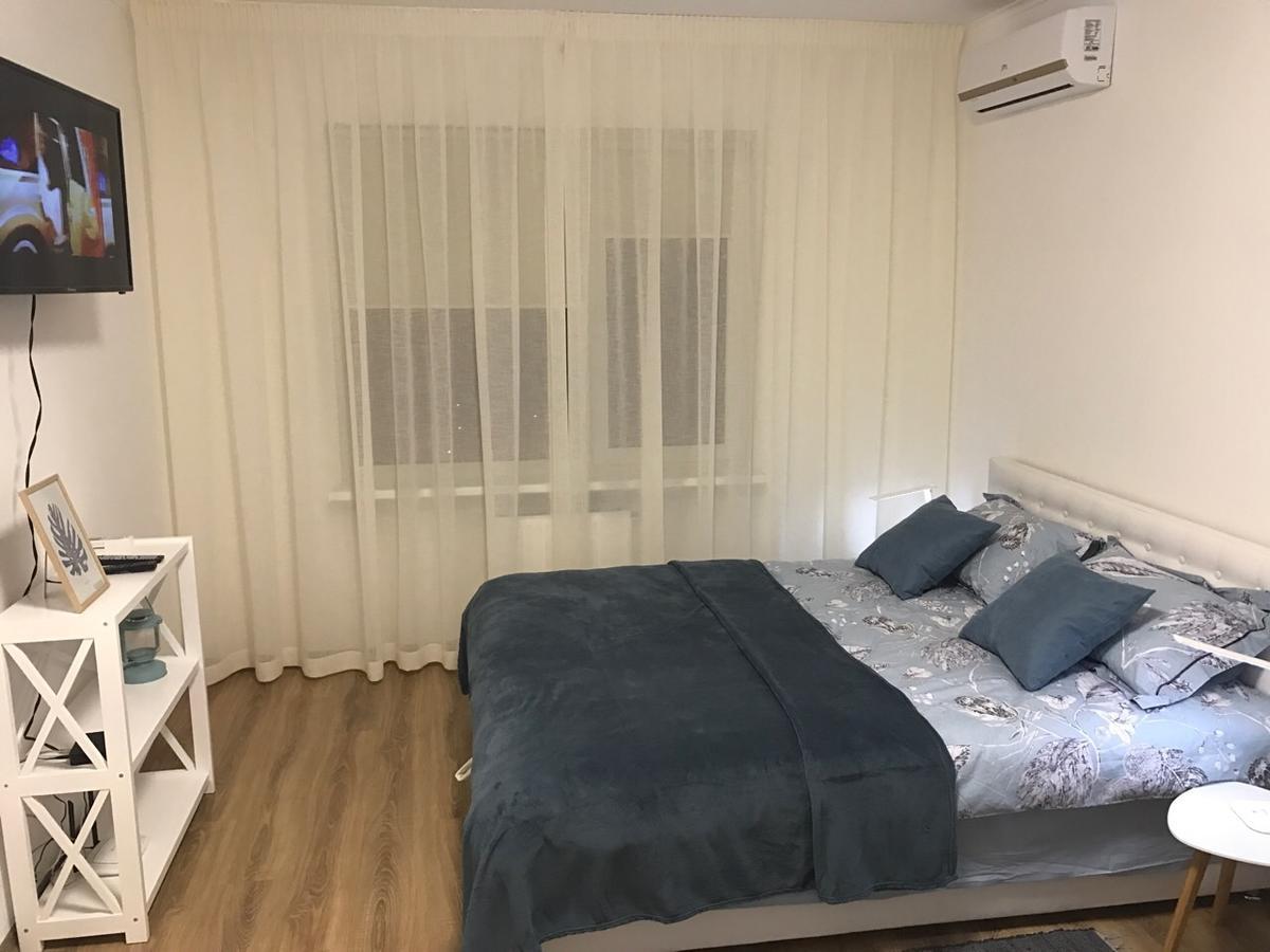 Appartamento Apartament Delux Light Kiev Esterno foto