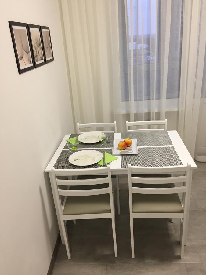 Appartamento Apartament Delux Light Kiev Esterno foto