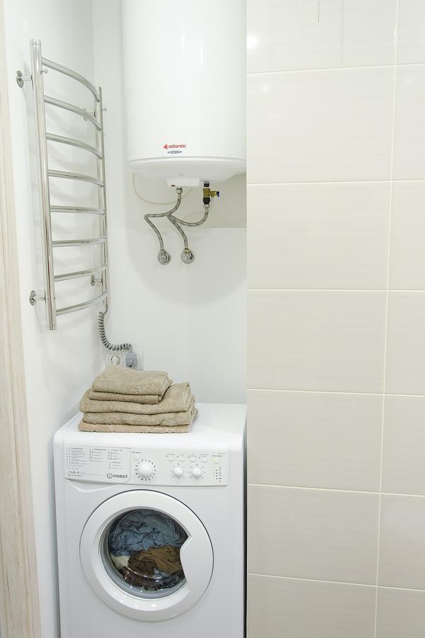 Appartamento Apartament Delux Light Kiev Esterno foto